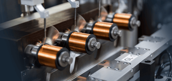 De eigen fabrieksbouw van KUK garandeert een serieproductie van hoge kwaliteit en een korte time-to-market voor de coilproductie.