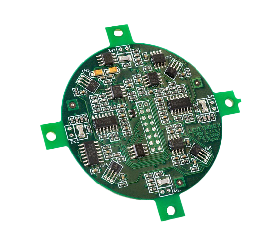 KUK assembles printed circuit boards in variable series sizes on SMD and THT production lines. We are also pleased to support you in the development of a customised testing system.