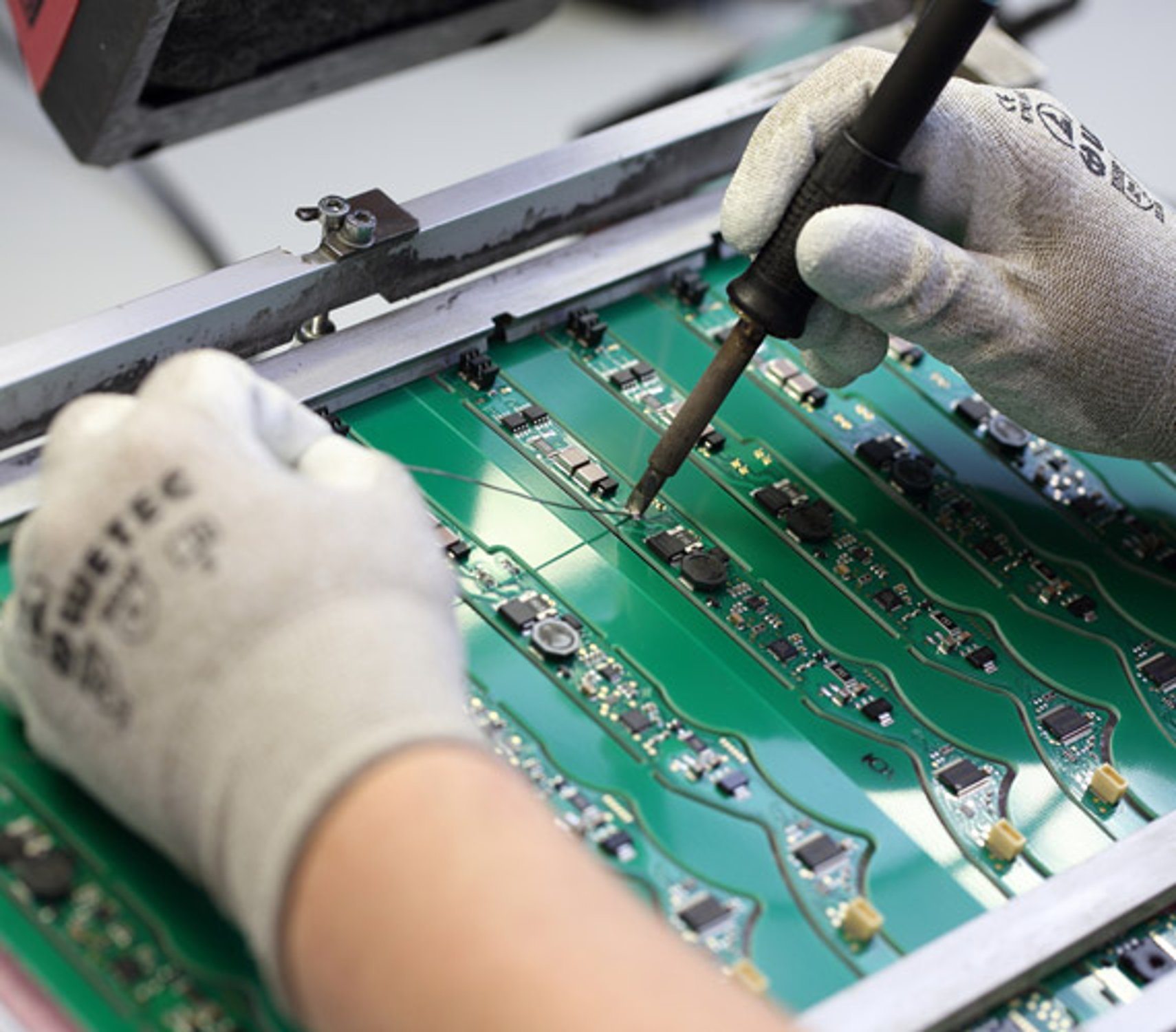Tht Process Conventional THT PCB assembly